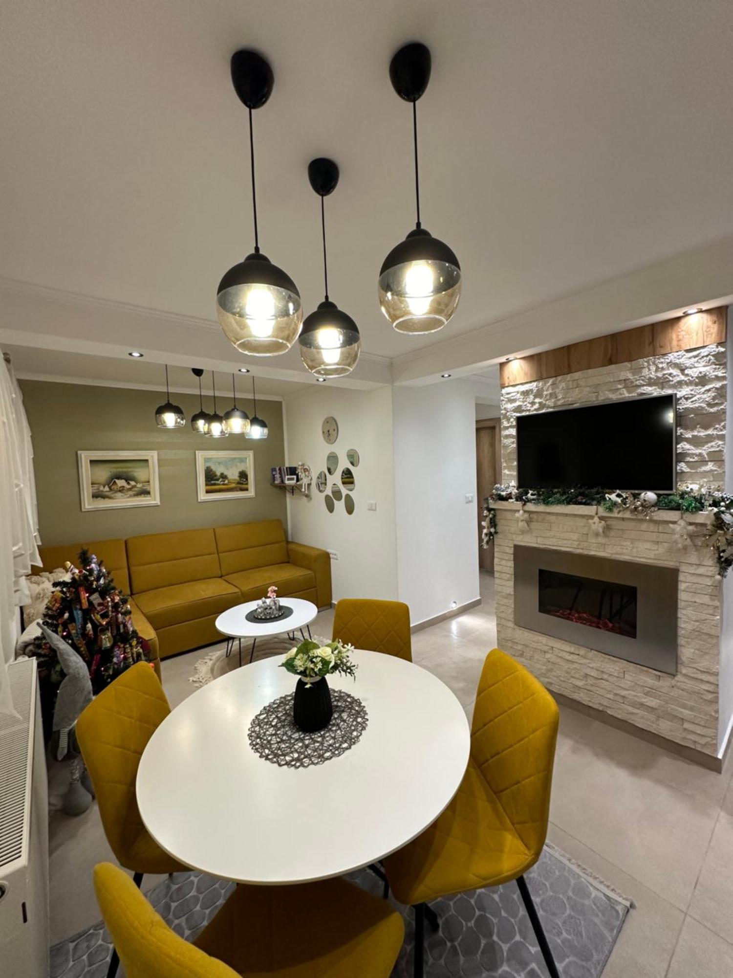 Apartman Lana 弗拉西克 外观 照片